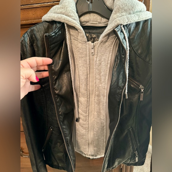 J2 Black Vegan Leather Jacket XS with Removable Hood - Picture 2 of 10